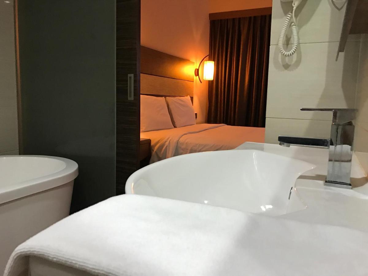 Sento Hotel Keningau Exteriör bild