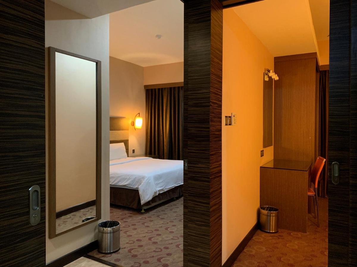 Sento Hotel Keningau Exteriör bild